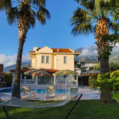 The Yellow & Oeluedeniz & Villa Fethiye